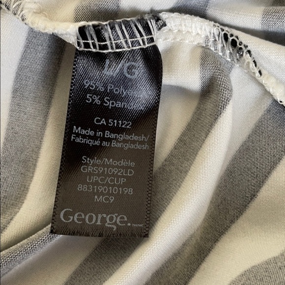 NWOT Striped shirt - Picture 7 of 8